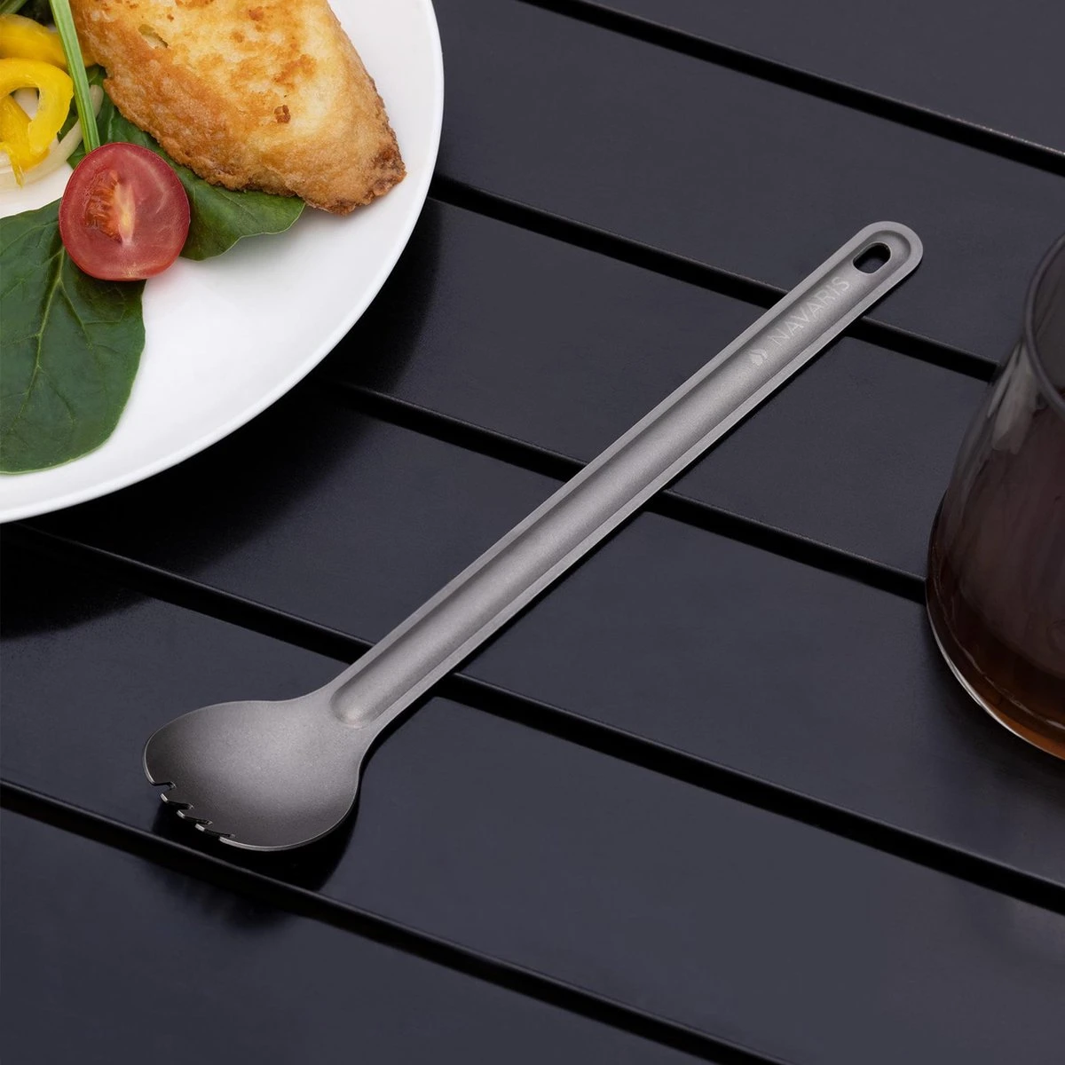 Navaris Spork En Lepel Met Extra Lange Handgreep - Campingbestek Van Titanium - Bestek Voor Onderweg - Lichtgewicht - Inclusief Bewaarzakje 6 Navaris Spork En Lepel Met Extra Lange Handgreep - Campingbestek Van Titanium - Bestek Voor Onderweg - Lichtgewicht - Inclusief Bewaarzakje - Afbeelding 6