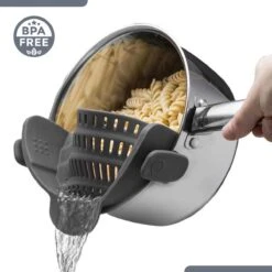 SensaHome- Siliconen Vergiet - Keuken Afgietdeksel - Afgiethulp - Siliconen - BPA Vrij - Grijs 28 SensaHome- Siliconen Vergiet - Keuken Afgietdeksel - Afgiethulp - Siliconen - BPA Vrij - Grijs -Campingwinkels 1200x1200 1203