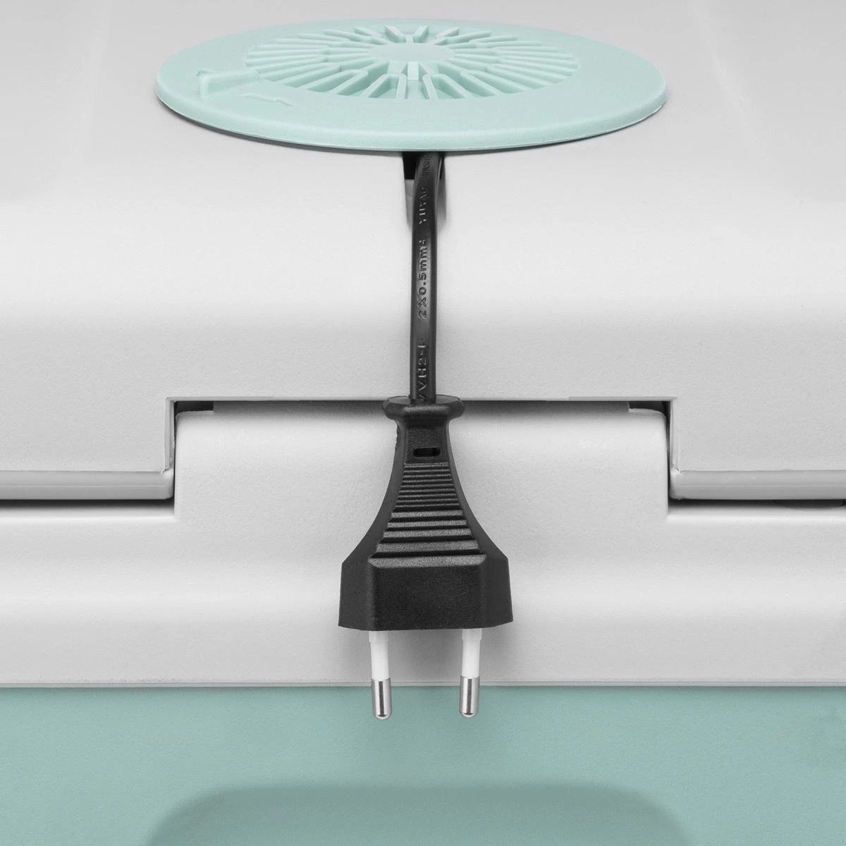 Tristar KB-7640 Koelbox 40 Liter - Koelbox Elektrisch - 12v Autolader En 230v Stopcontact - Koelt & Verwarmt - Groen 10 Tristar KB-7640 Koelbox 40 Liter - Koelbox Elektrisch - 12v Autolader En 230v Stopcontact - Koelt & Verwarmt - Groen - Image 10