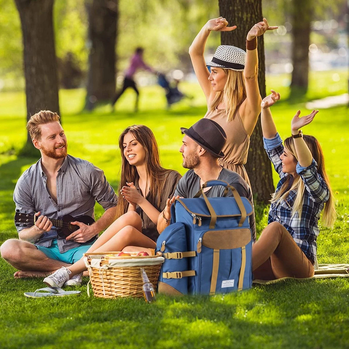 Cabinmax Koeltas - Koelrugzak - Picknick - Picknicktas Met Flessenhouder - Koelrugtas 24L - Olive Green 5 Cabinmax Koeltas - Koelrugzak - Picknick - Picknicktas Met Flessenhouder - Koelrugtas 24L - Olive Green - Image 5