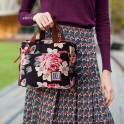 Brisby 4 Laags Geïsoleerde Koeltas - Lunchtas 4 Liter - Bloemetjes 12 Brisby 4 Laags Geïsoleerde Koeltas - Lunchtas 4 Liter - Bloemetjes -Campingwinkels 1200x1200 1700