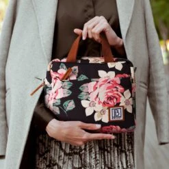 Brisby 4 Laags Geïsoleerde Koeltas - Lunchtas 4 Liter - Bloemetjes 14 Brisby 4 Laags Geïsoleerde Koeltas - Lunchtas 4 Liter - Bloemetjes -Campingwinkels 1200x1200 1702