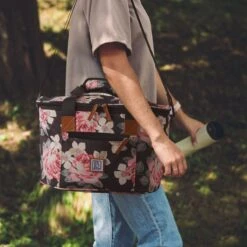 Brisby 4 Laags Geïsoleerde Koeltas - Boodschappentas 21 Liter - Bloemetjes 15 Brisby 4 Laags Geïsoleerde Koeltas - Boodschappentas 21 Liter - Bloemetjes -Campingwinkels 1200x1200 1741