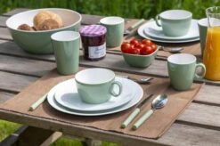 Bo-Camp Servies - Campingbord - 100% Melamine - 16-delig - Groen -Campingwinkels 1200x799 83