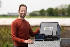 Merkloos Uniek Camerasysteem - Draadloos - Accu - Magneet -Campingwinkels 1200x800 142