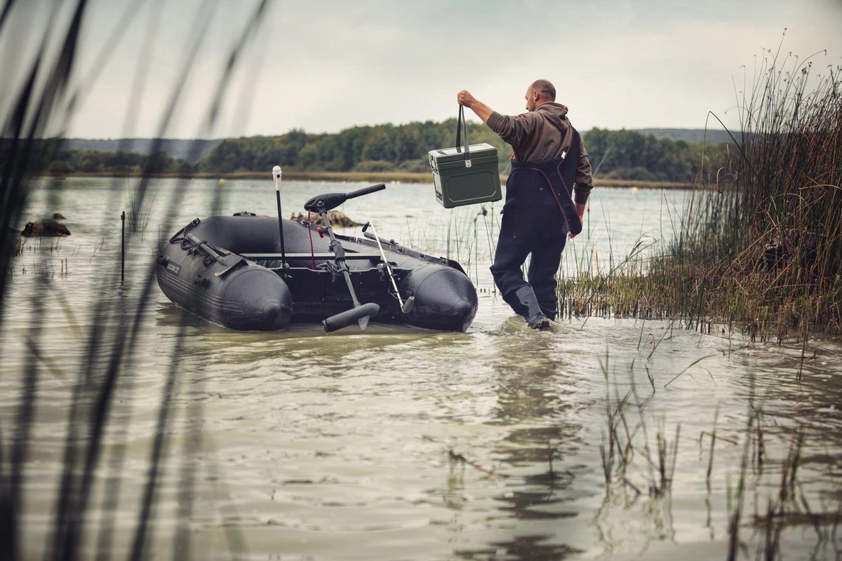 Dometic Cool-Ice WCI 22 - Passieve Koelbox - 22 Liter - Kleur Groen 2 Dometic Cool-Ice WCI 22 - Passieve Koelbox - 22 Liter - Kleur Groen - Image 2