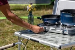 Campingaz Camping Kitchen 2 CV PZ Camping Kooktoestel - 2-pits - 2x 2000 Watt - Piezo 19 Campingaz Camping Kitchen 2 CV PZ Camping Kooktoestel - 2-pits - 2x 2000 Watt - Piezo -Campingwinkels 1200x803 14