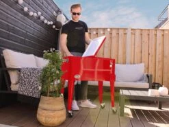 AXI Retro Cooler Rood - Koeler Met Wielen - 76L Inhoud - Koelbox Met Aftapkraan 34 AXI Retro Cooler Rood - Koeler Met Wielen - 76L Inhoud - Koelbox Met Aftapkraan -Campingwinkels 1200x900 83