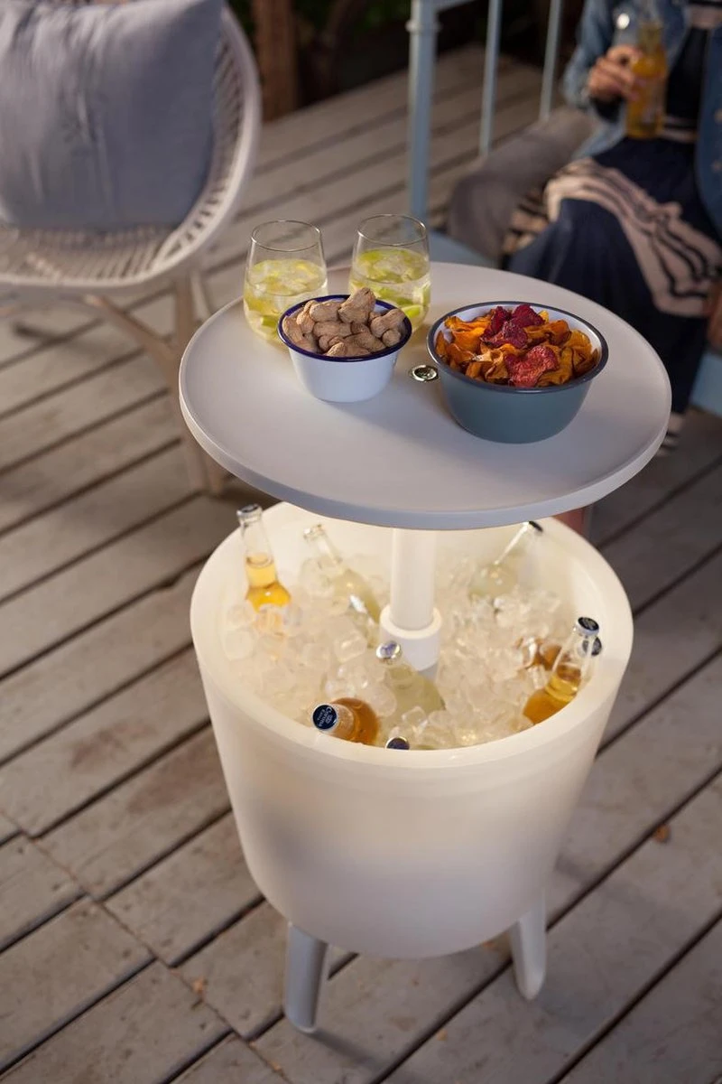 Keter Coolbar Partytafel – Lichtgevend - 49,5x49,5x57cm - Wit 3 Keter Coolbar Partytafel – Lichtgevend - 49,5x49,5x57cm - Wit - Image 3