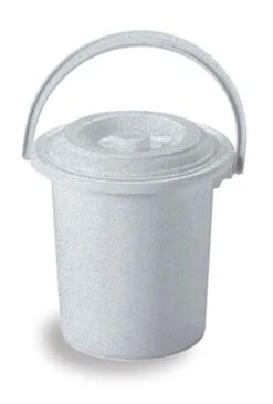 Curver Camping Toiletemmer - Met Deksel - 5 L - Ø 23,5 Cm - Lichtgrijs -Campingwinkels 812x1200 1