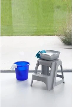 Curver One Step Opstapje Krukje - Lichtgrijs -Campingwinkels 816x1200 2