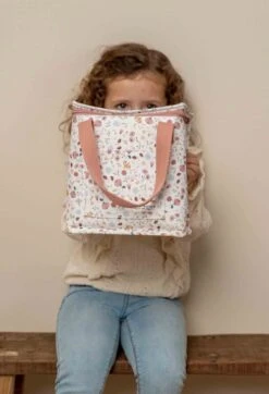 Little Dutch - Koeltas - Flowers & Butterflies 16 Little Dutch - Koeltas - Flowers & Butterflies -Campingwinkels 818x1200 10