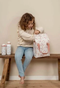 Little Dutch - Koeltas - Flowers & Butterflies 15 Little Dutch - Koeltas - Flowers & Butterflies -Campingwinkels 818x1200 9