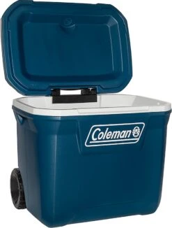 Coleman 50QT Xtreme Koelbox - 47 Liter - Wielen - Blauw 10 Coleman 50QT Xtreme Koelbox - 47 Liter - Wielen - Blauw -Campingwinkels 909x1200 4